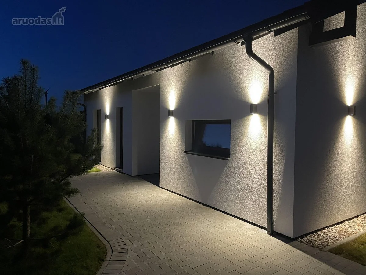 Residential House Kretingos rajono sav., Kveciuose, Paparčio g. – image 3