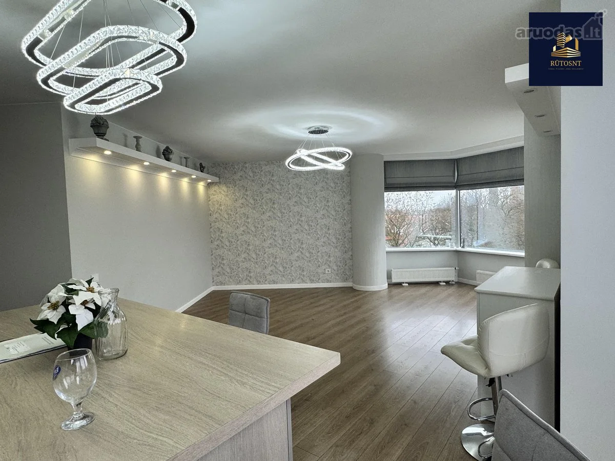 Taikos pr., Centras, Klaipėda, 4 kamb. – image 3