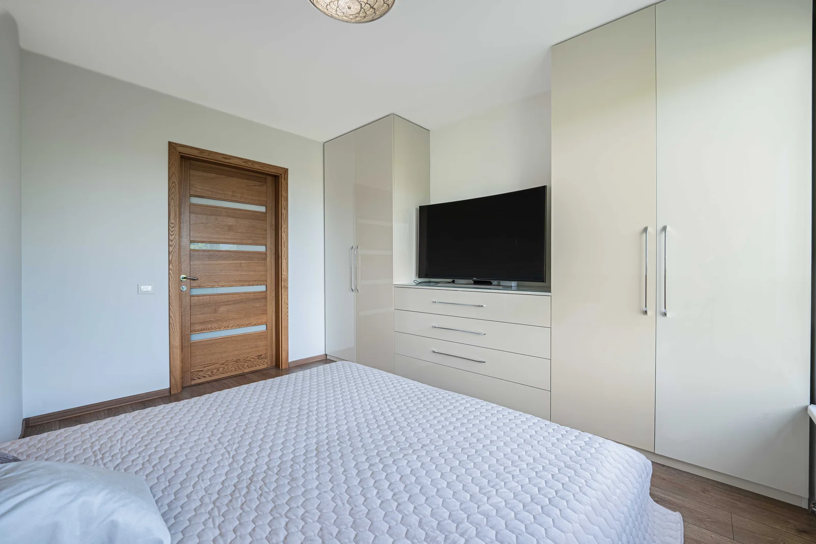 Taikos pr., Centras, Klaipėda, 4 kamb. – nuotrauka 4