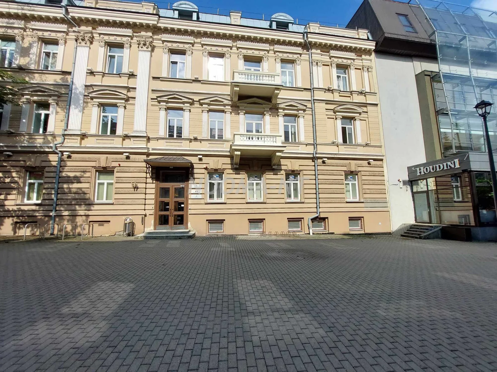 Listing image
