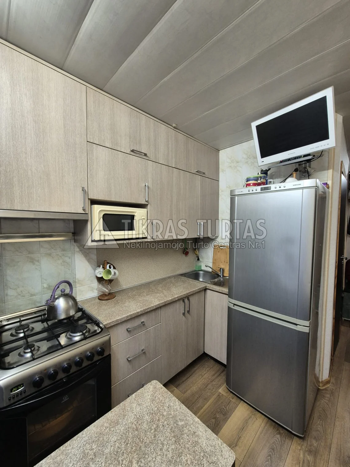 Listing image