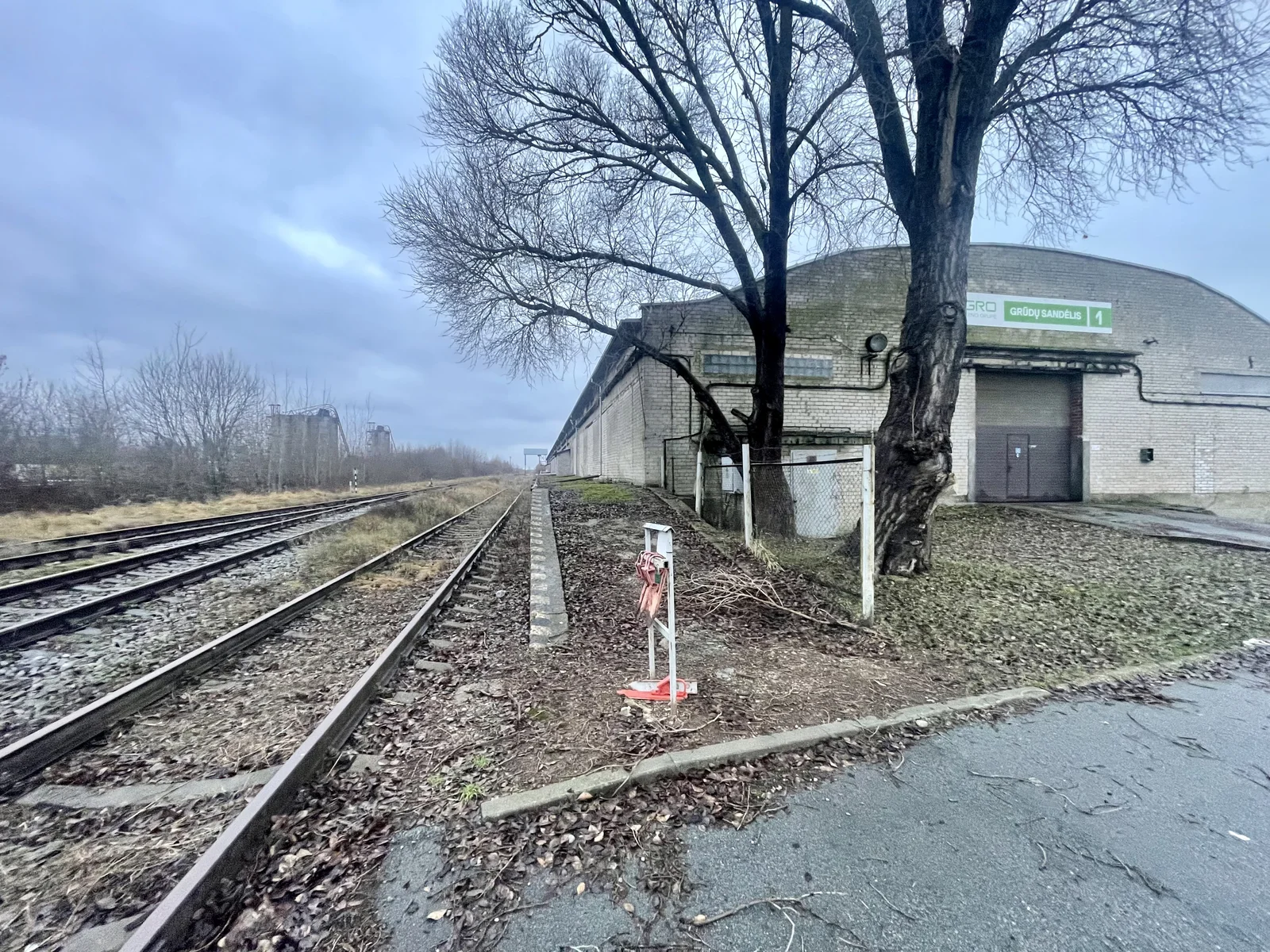 Продаются Производство/Склад / Склад / Торговля/Услуги помещения Klaipėdos rajono sav., Gargžduose, Statybininkų g. – изображение 3