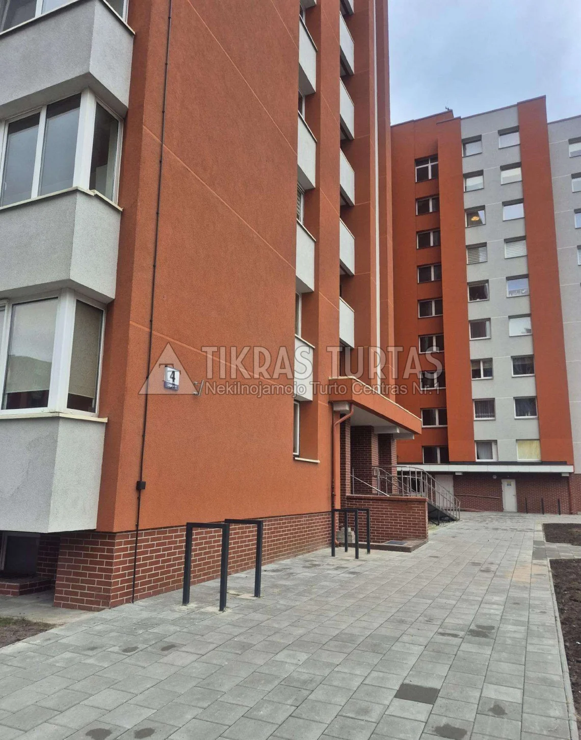Listing image