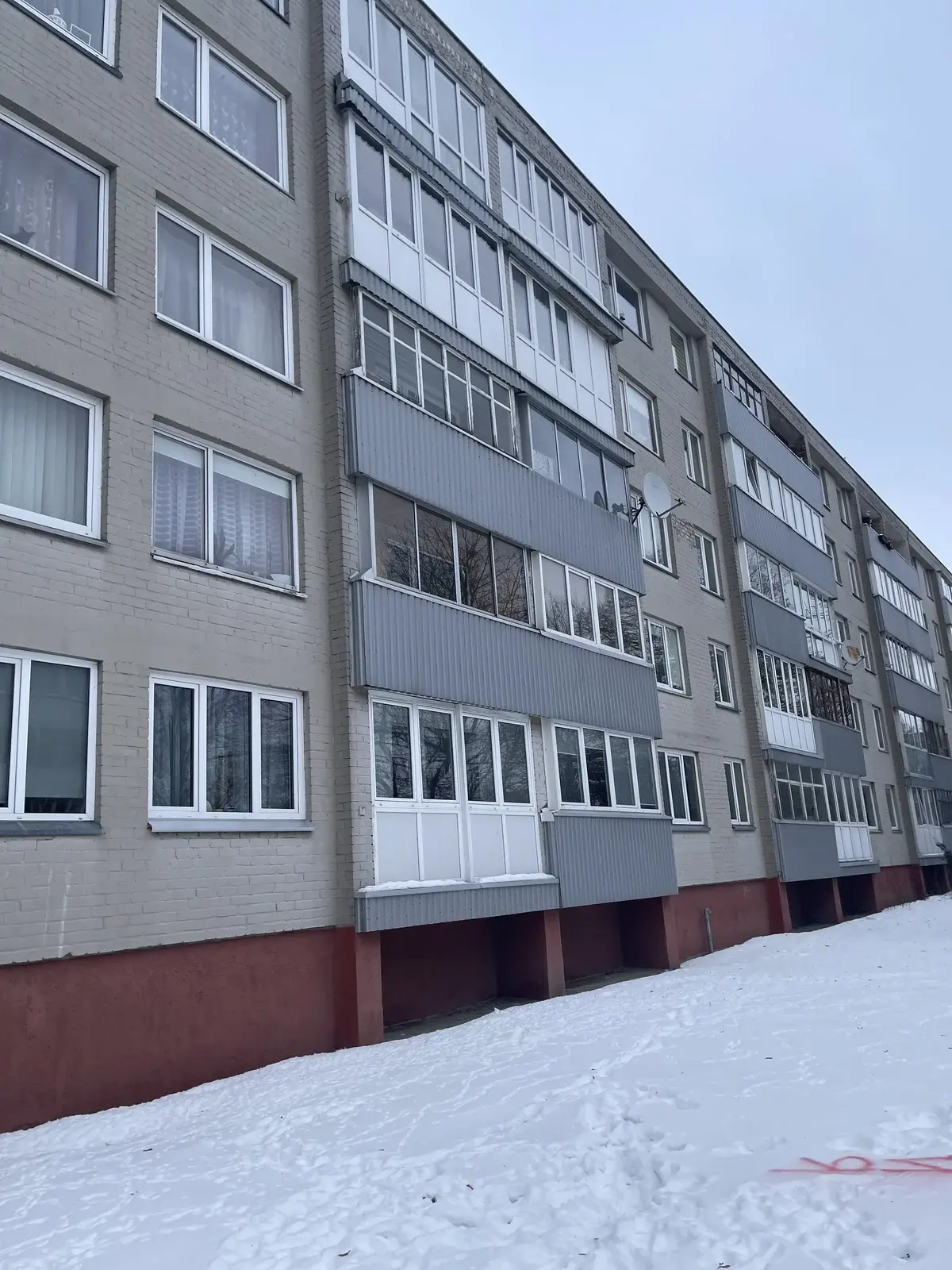 Listing image