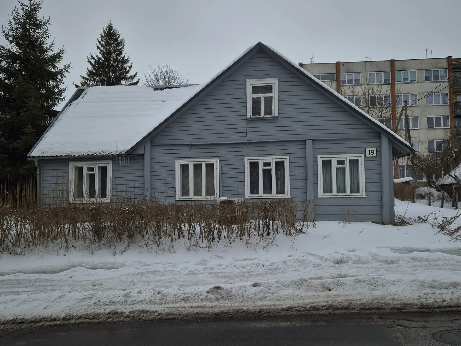 Listing image