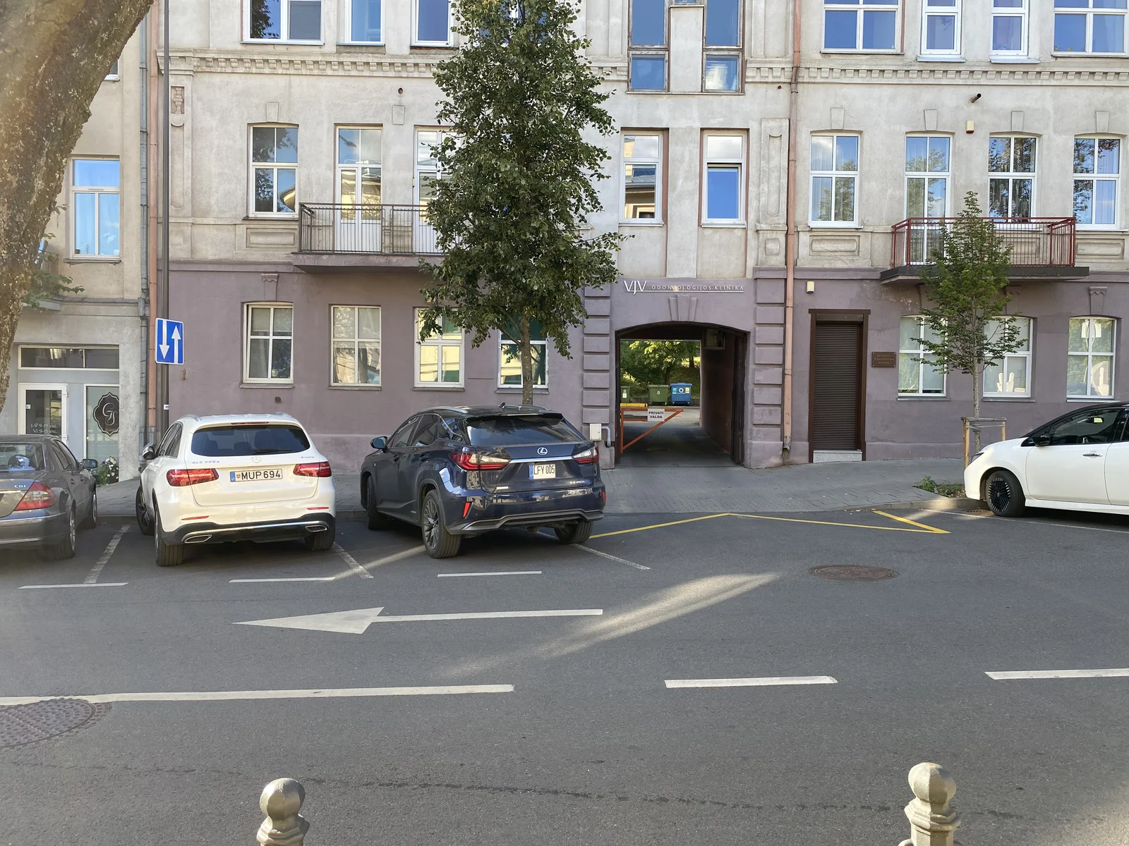 Listing image