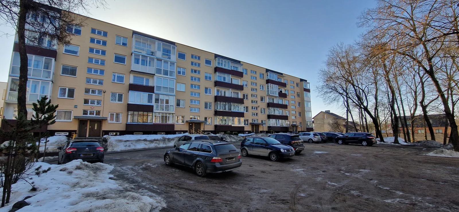 Listing image