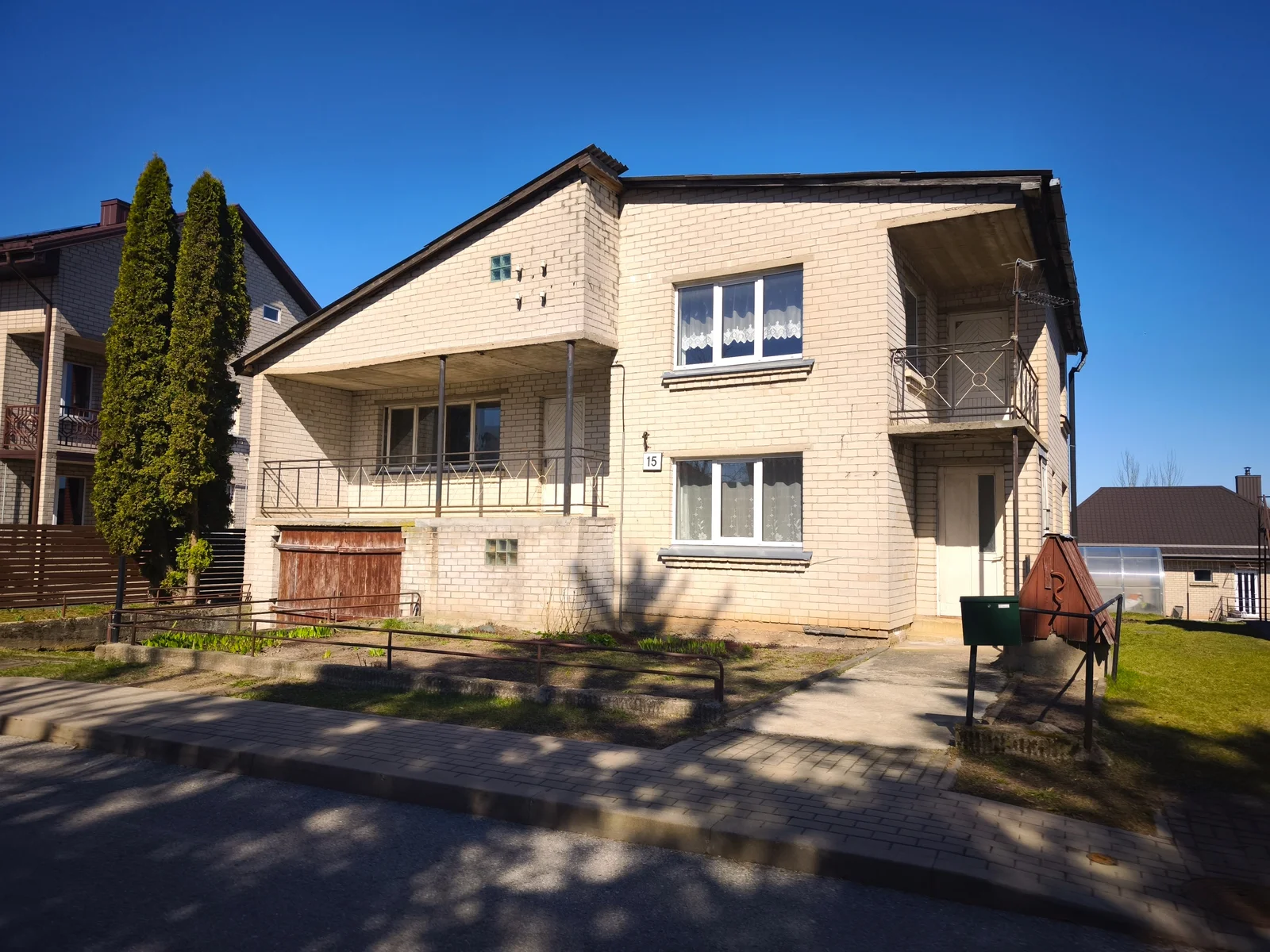 Listing image