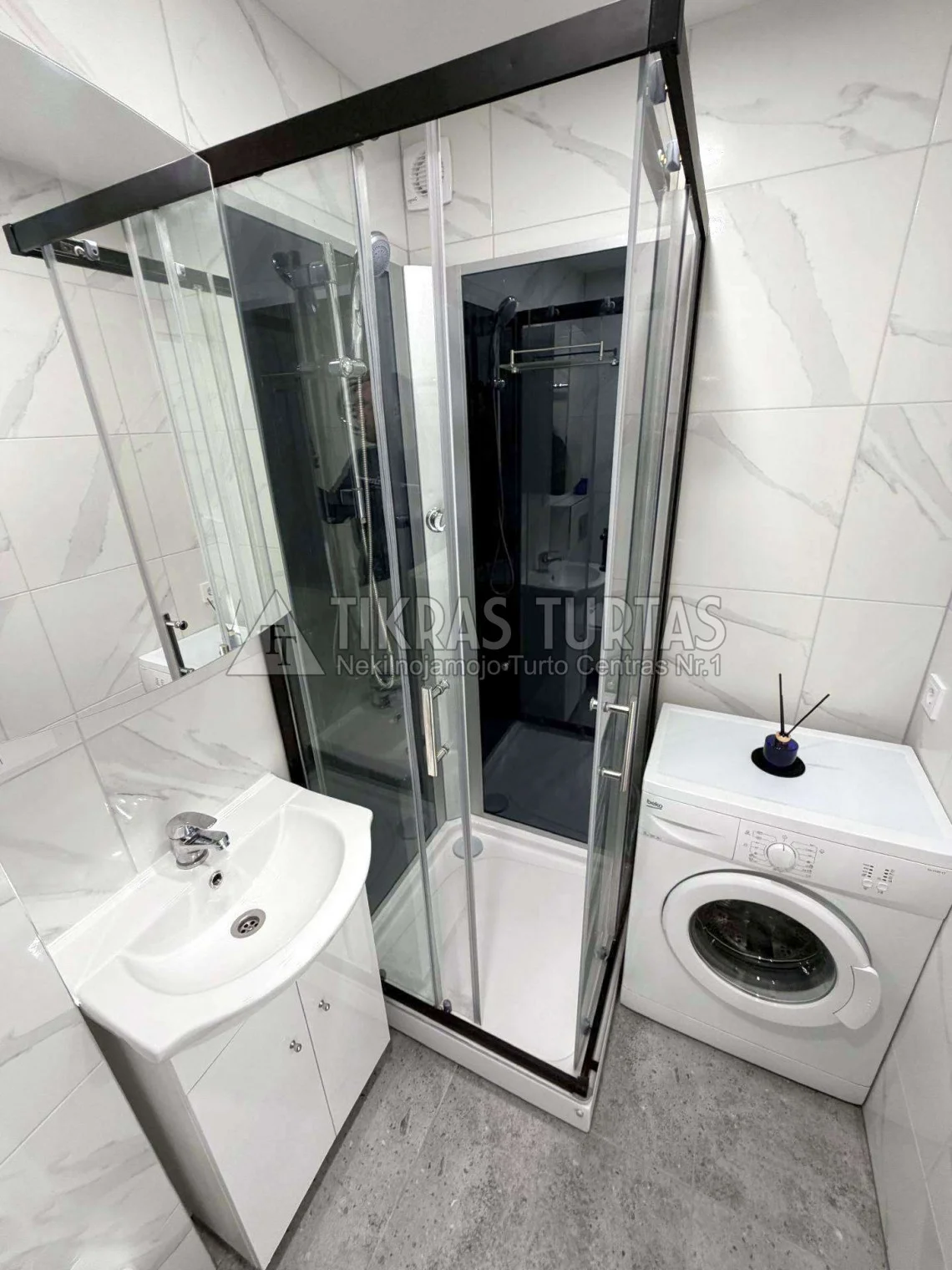 Listing image