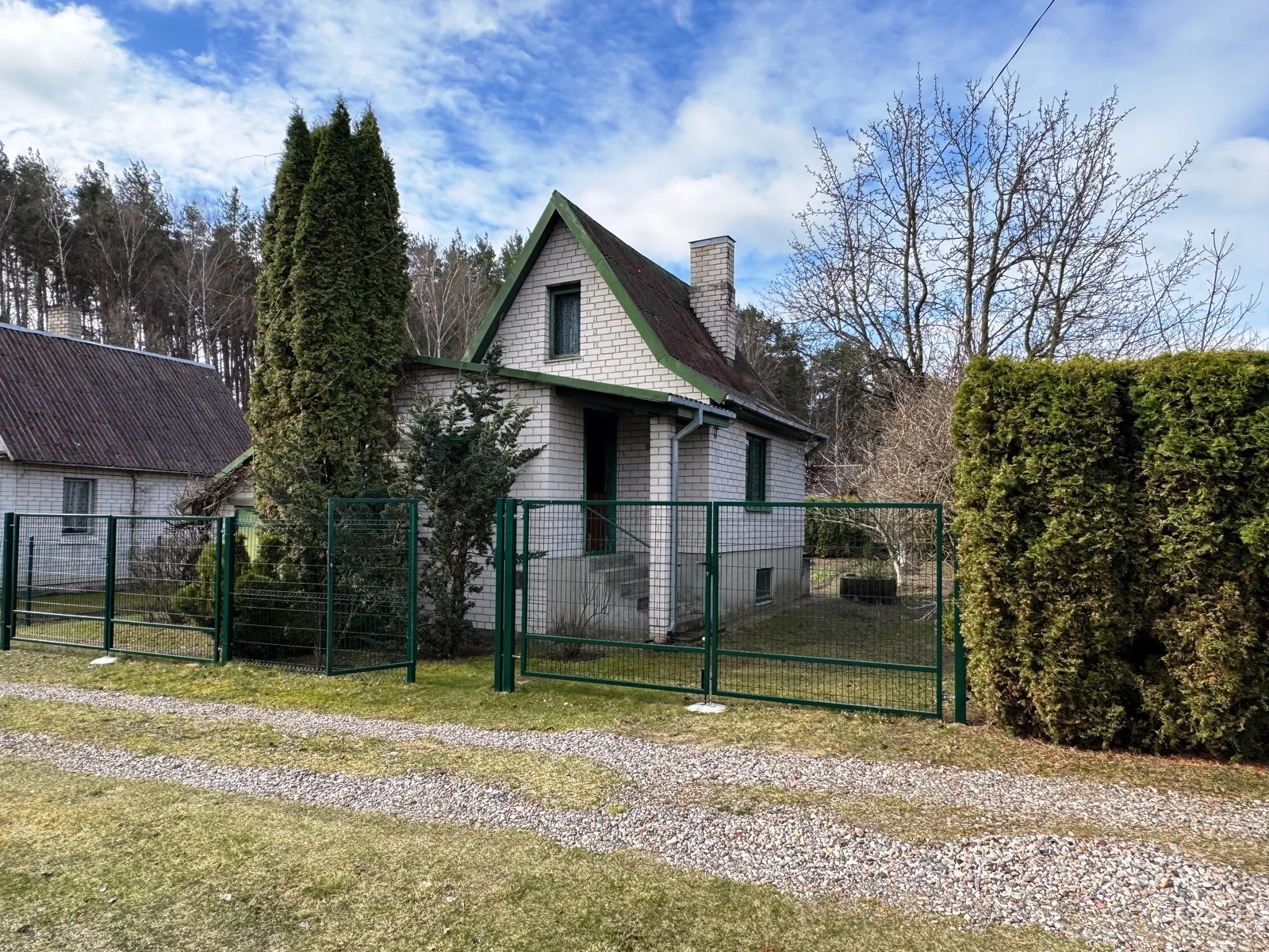 Listing image