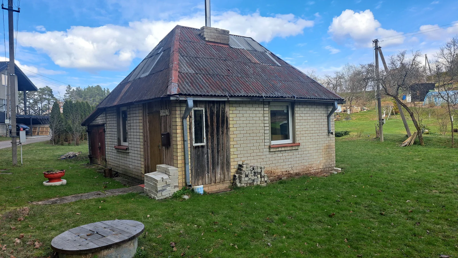 Listing image