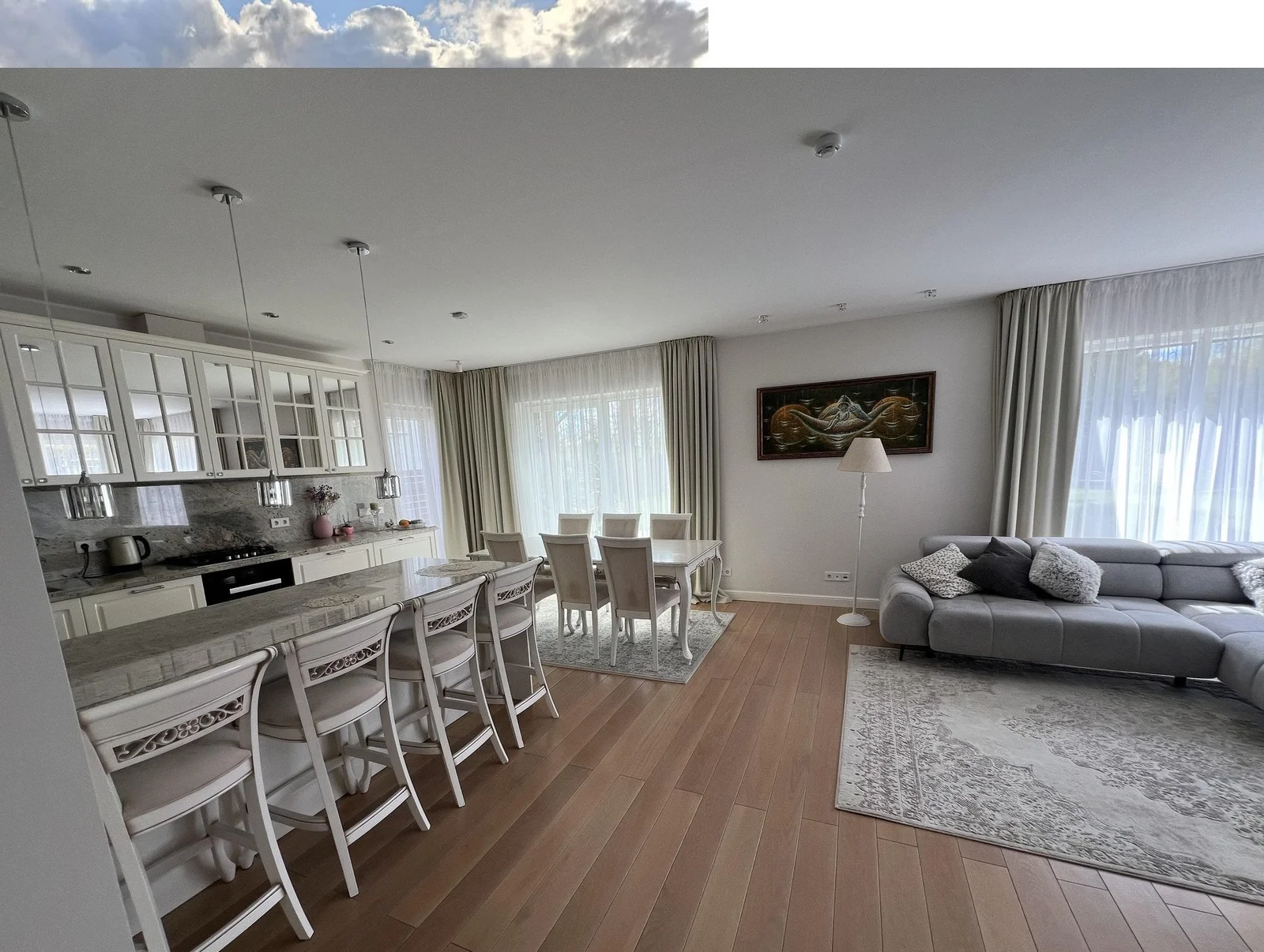 Listing image