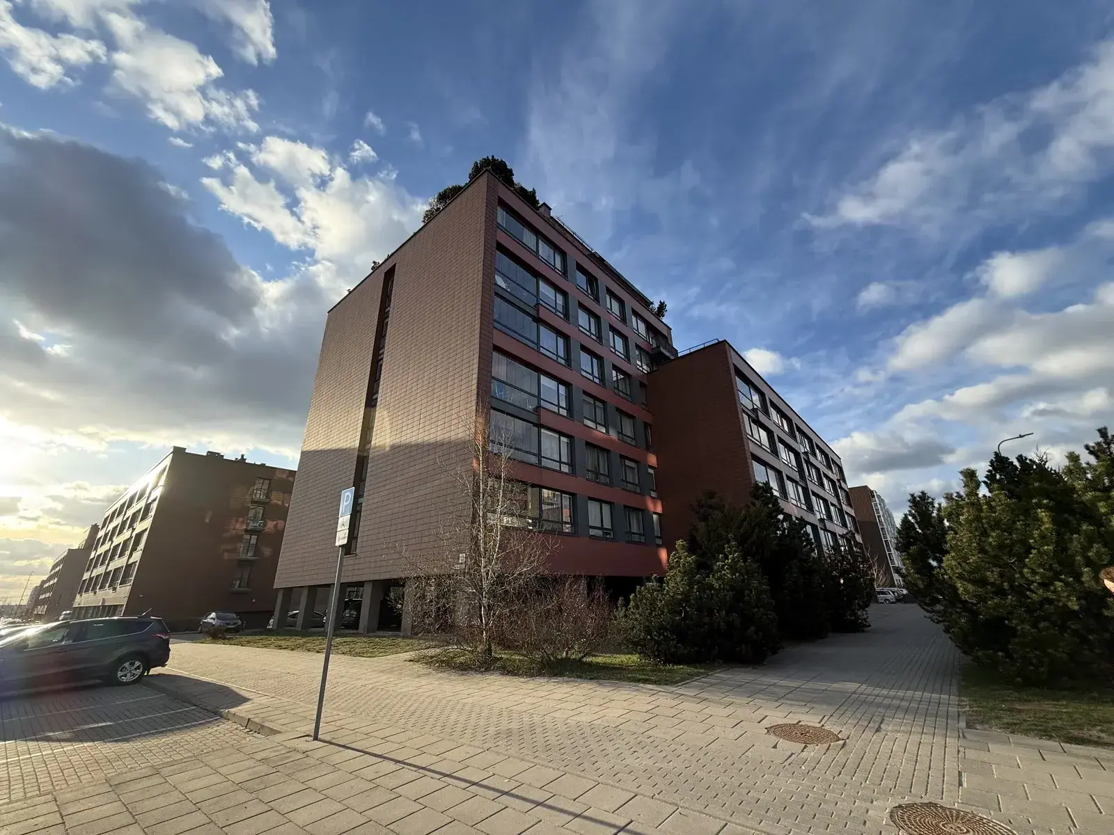 Listing image