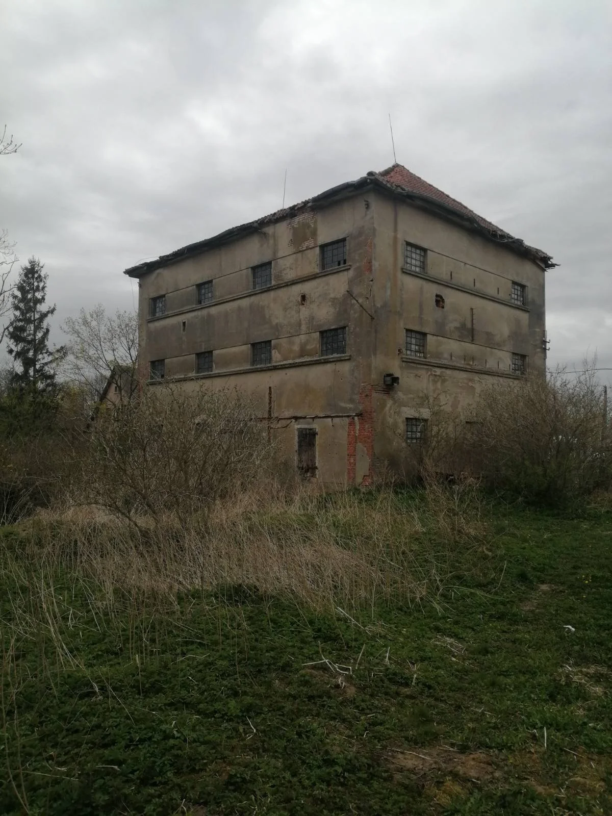 Продаются Склад помещения Šilutės rajono sav., Kalnujuose – изображение 5