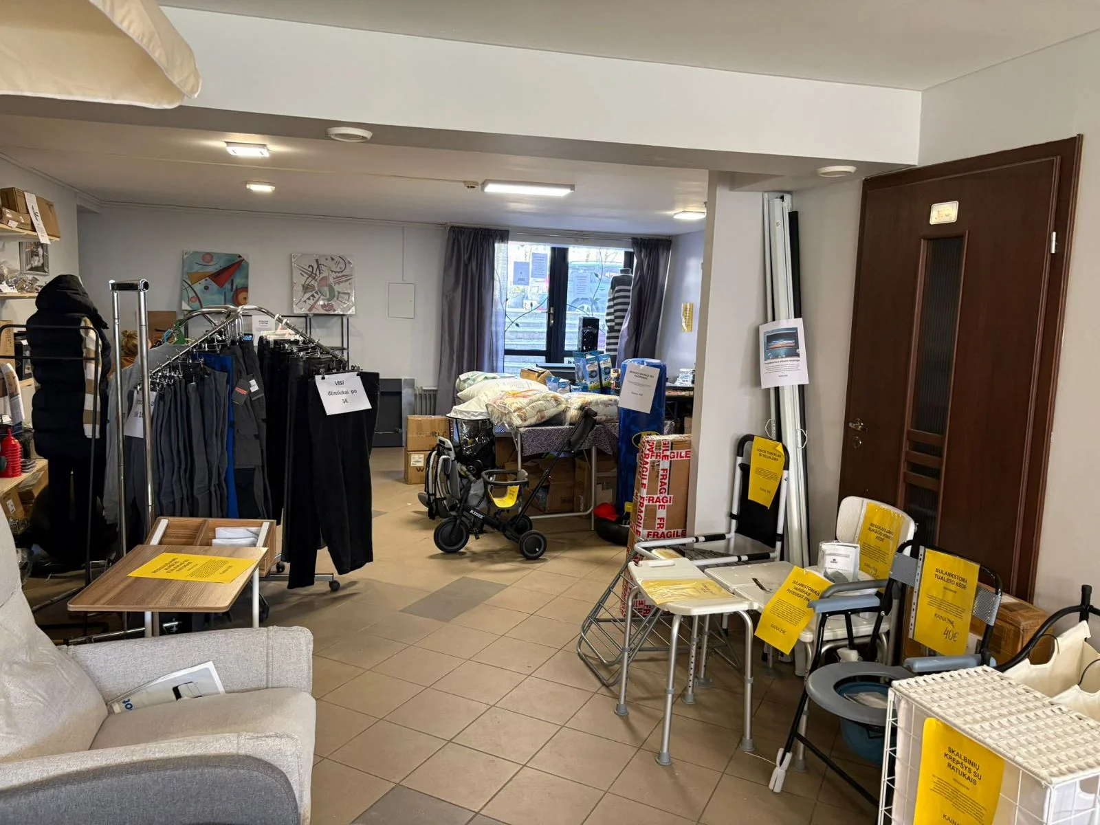 Продаются Торговля/Услуги помещения Klaipėdoje Centre, Taikos pr. – изображение 4