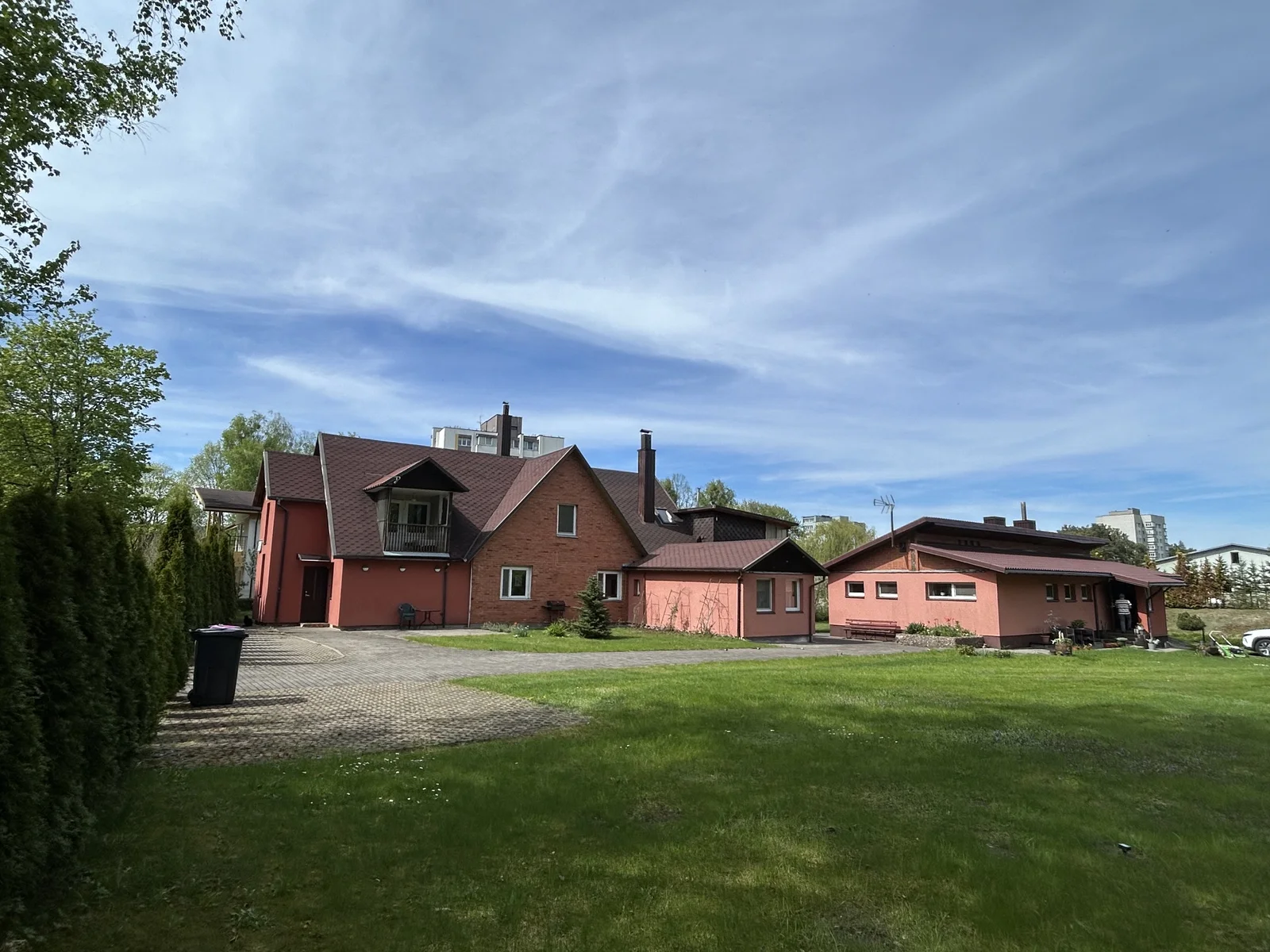Listing image