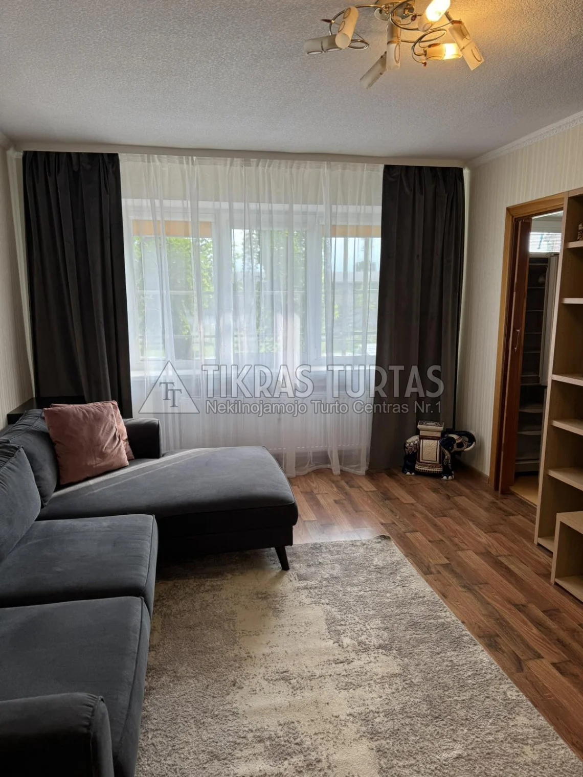 Listing image