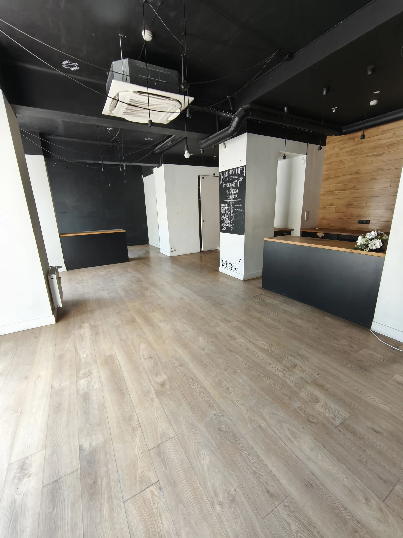 Офис / Другое / Торговля/Услуги / Питание / Туристический аренда Klaipėdoje Centre, H. Manto g. – изображение 2