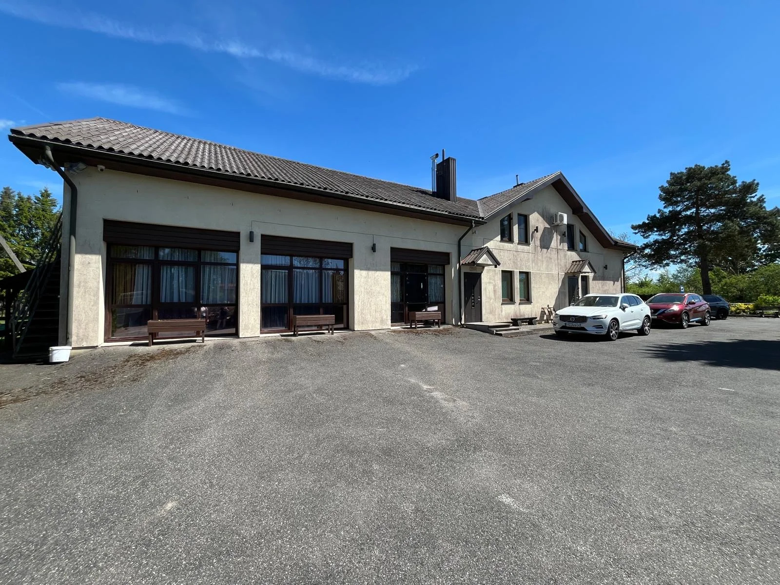 Listing image