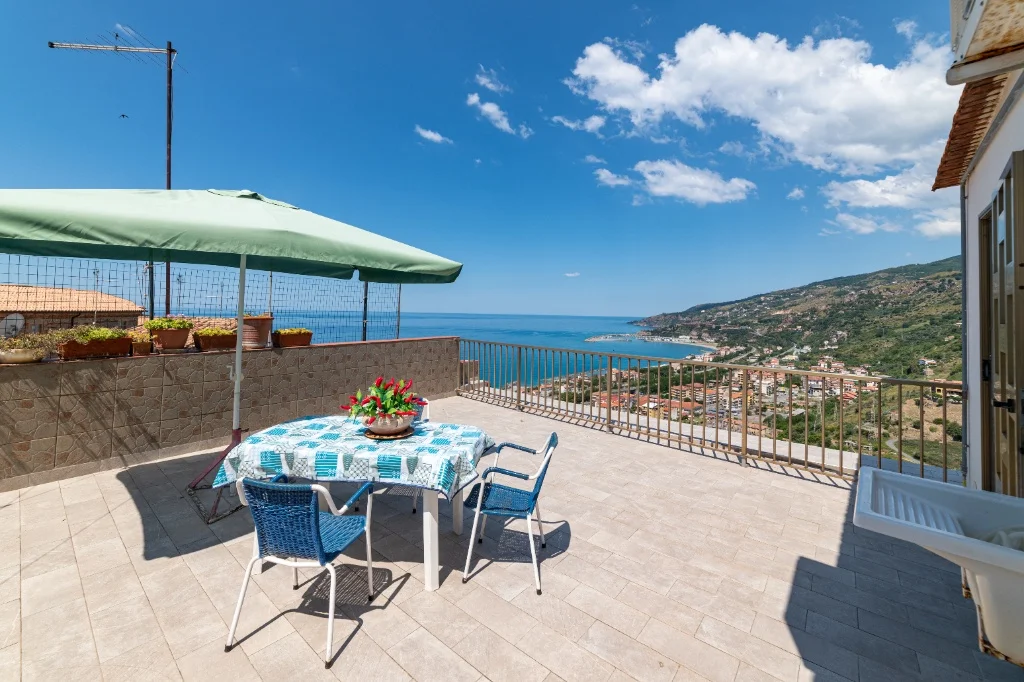 5 kambarių butas Italijoje, Calabria, Praia A Mare – nuotrauka 3