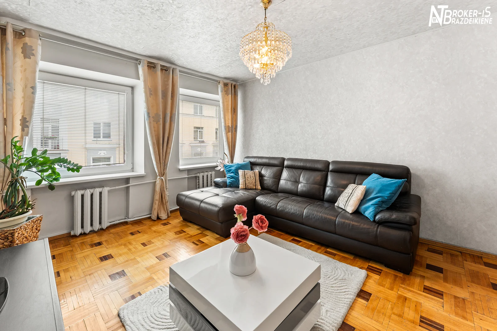 Vilniaus g., Centras, Šiauliai, 2 kamb. – nuotrauka 4