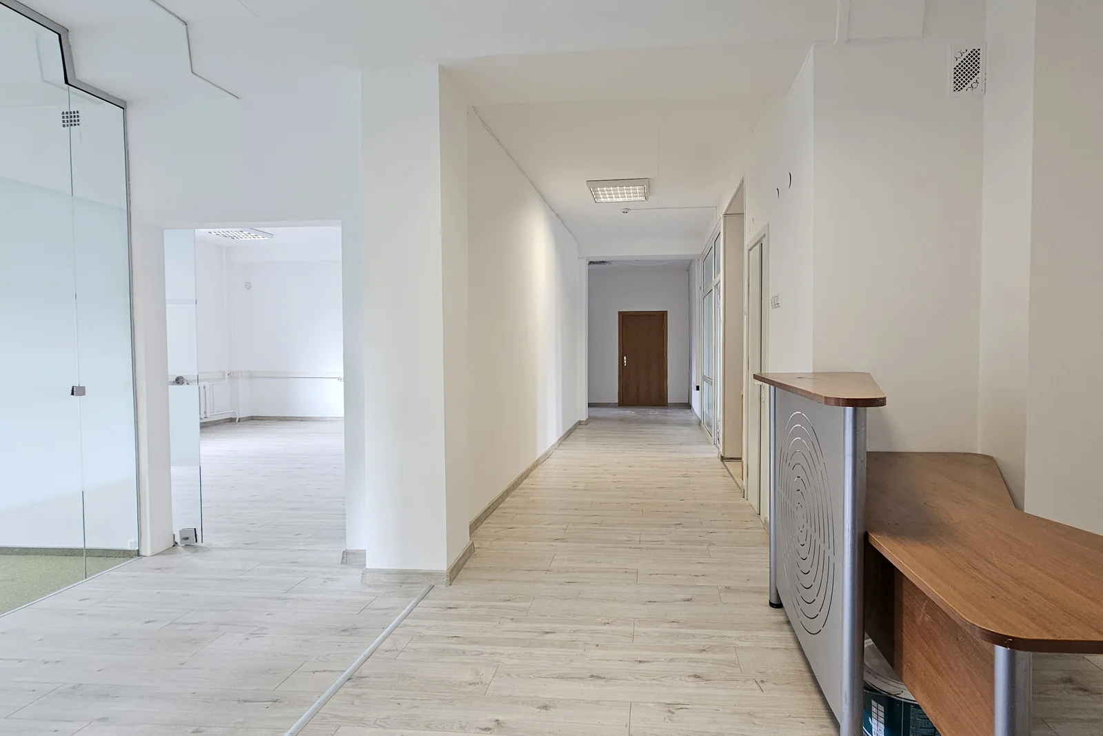 Biurui / Kitos / Prekybos/paslaugų nuoma Vilniuje Pašilaičiuose, Laisvės pr. – nuotrauka 4