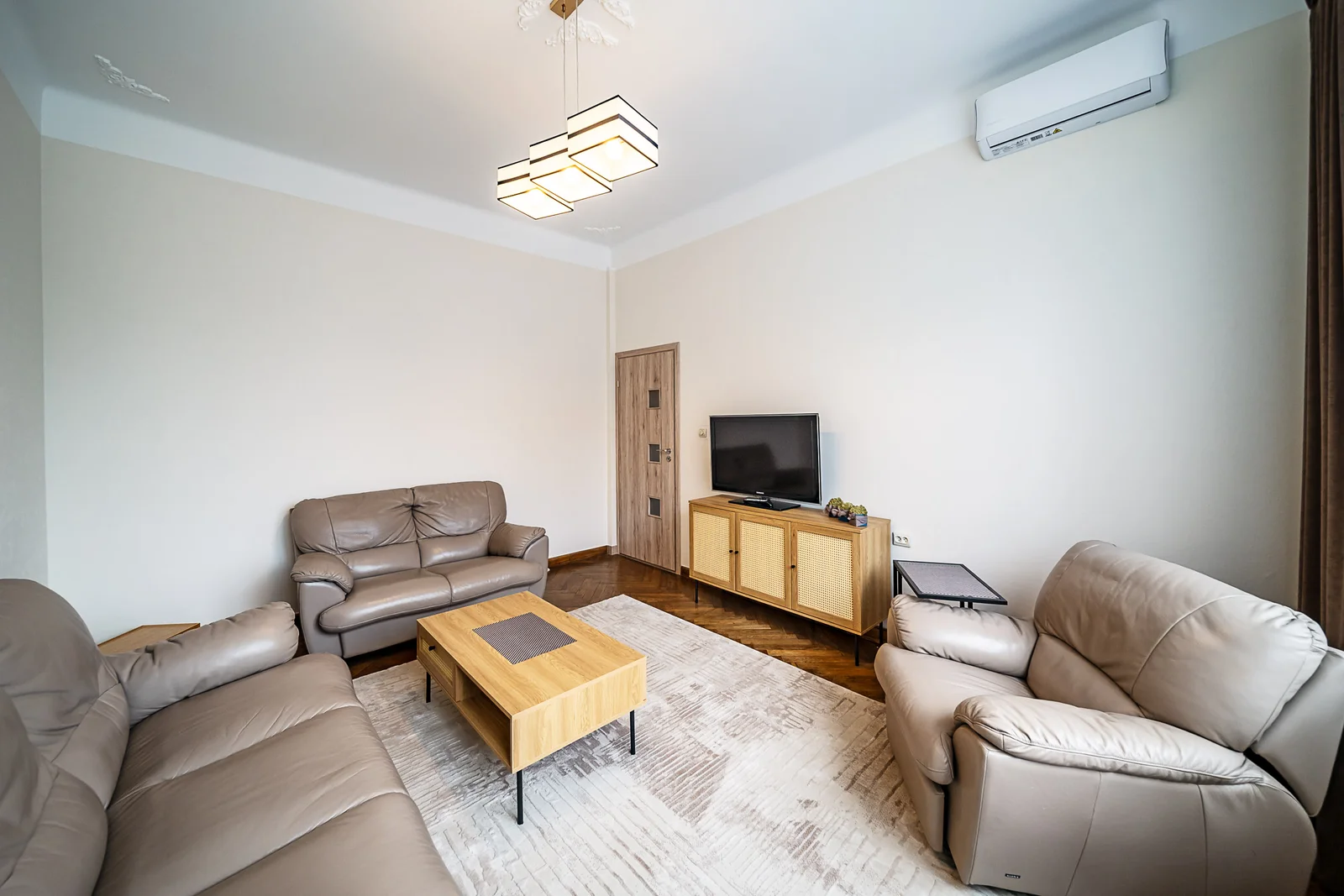 Aušros al., Centras, Šiauliai, 3 kamb. – nuotrauka 4