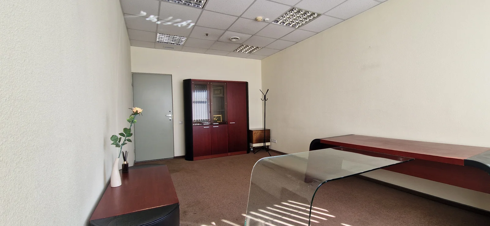 Biurui / Kitos / Prekybos/paslaugų / Sandėliavimo / Turistinė nuoma Šiauliuose Centre, Tilžės g. – nuotrauka 3
