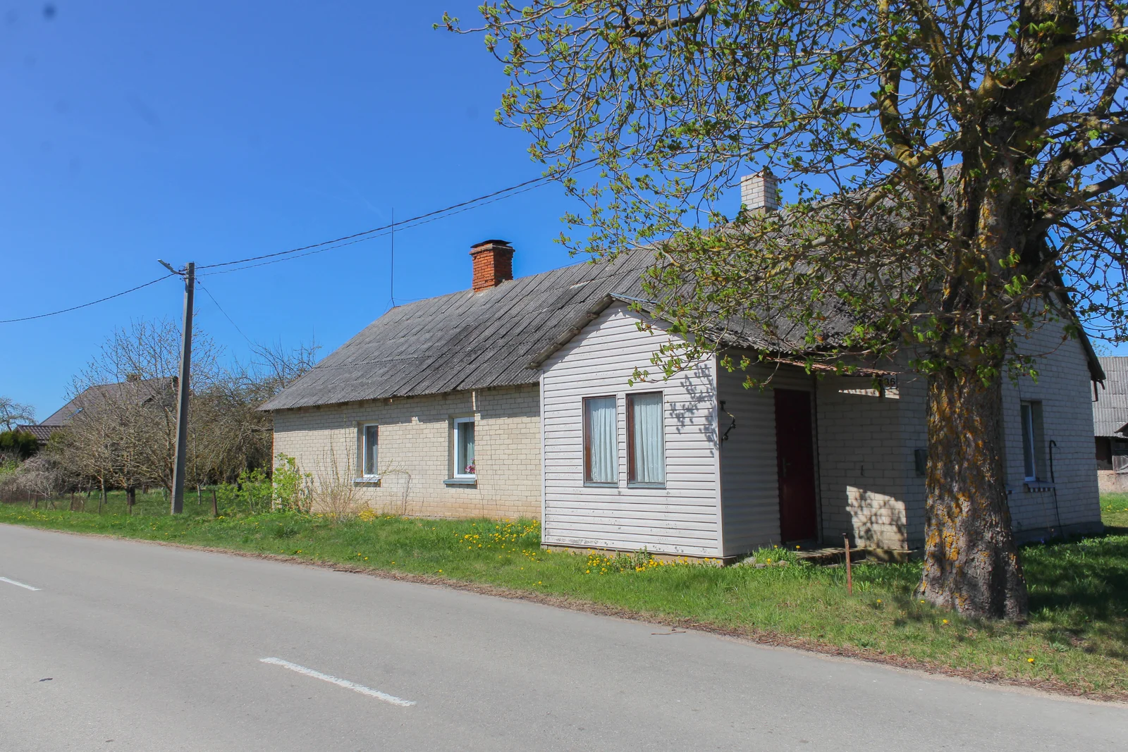 Sodyba Akmenės rajono sav., Klykoliuose, Sodžiaus g. – nuotrauka 3