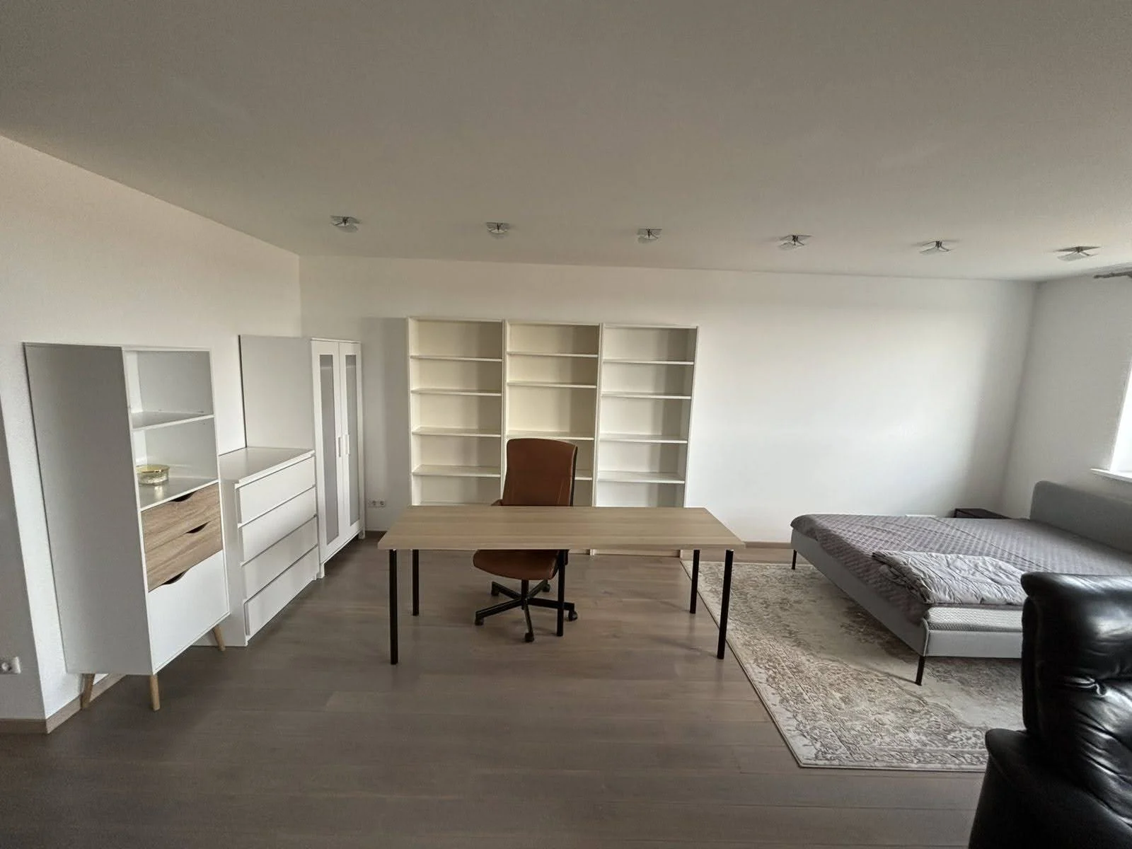 Savanorių pr., Žaliakalnis, Kaunas, 4 kamb. – nuotrauka 5