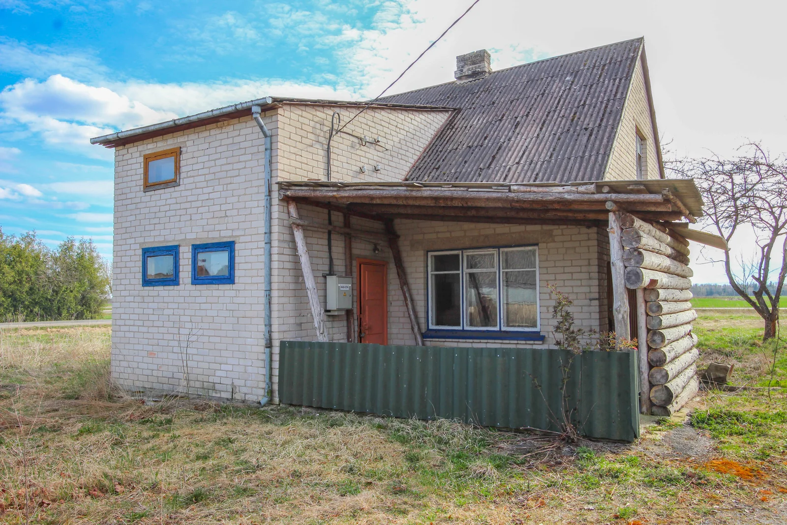 Sodyba Akmenės rajono sav., Jučiuose, Laižuvos g. – nuotrauka 3