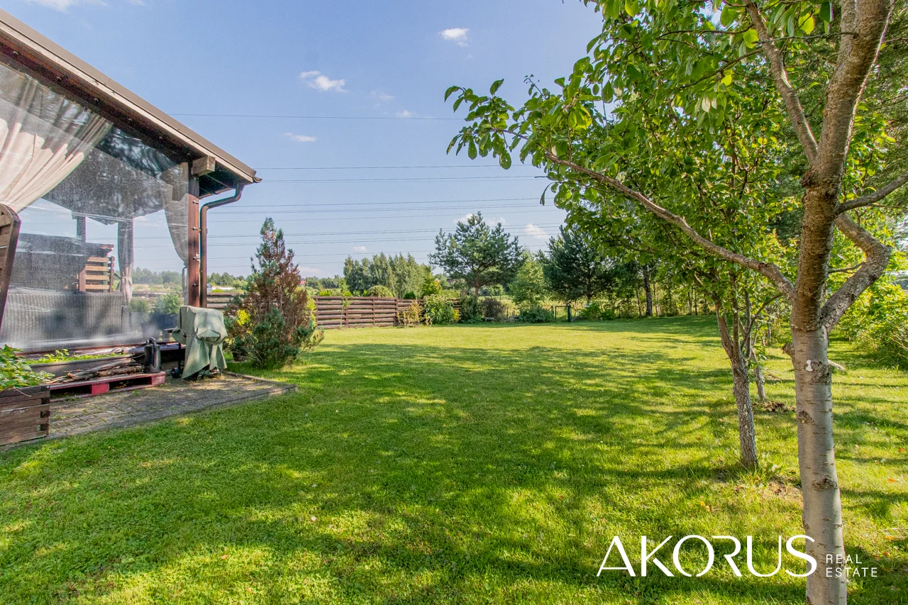 Residential House Vilniaus rajono sav., Mažoji Riešė, Lobių g. – image 5