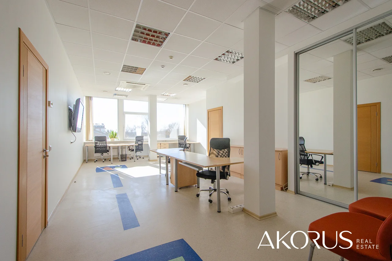 Biurui nuoma Vilniuje Šiaurės miestelis, J. Kubiliaus g. – nuotrauka 4