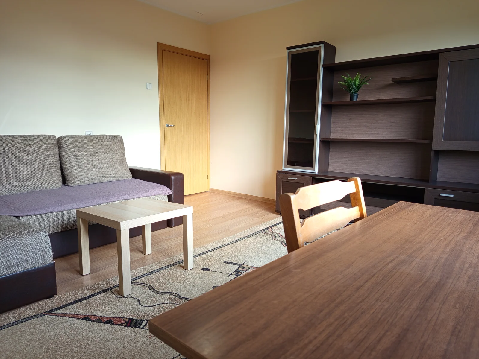 Algimanto Petro Kavoliuko g., Karoliniškės, Vilnius, 2 kamb. – nuotrauka 3