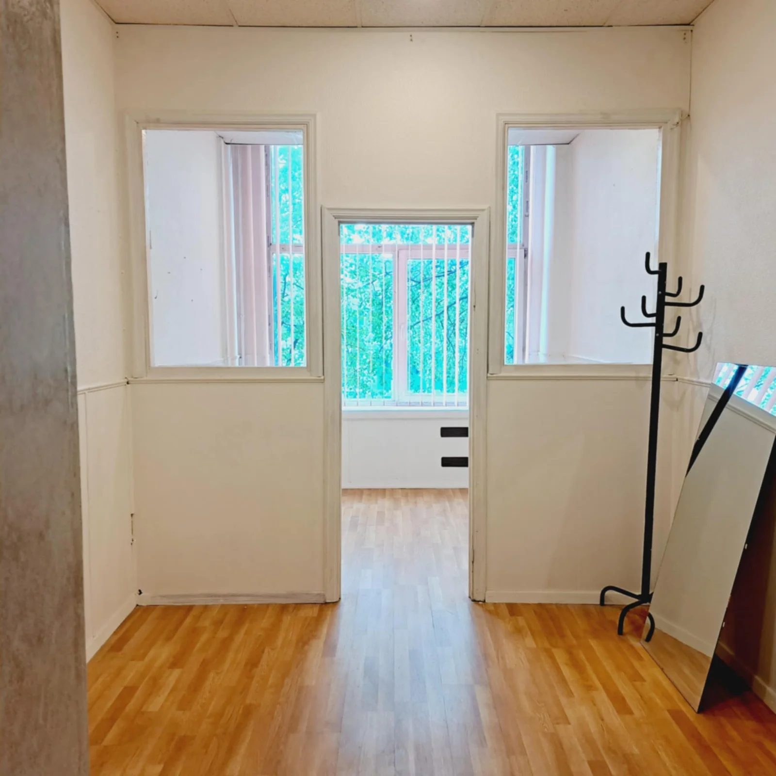 Prekybos/paslaugų / Sandėliavimo / Biurui nuoma Vilniuje Žirmūnuose, P. Lukšio g. – nuotrauka 3