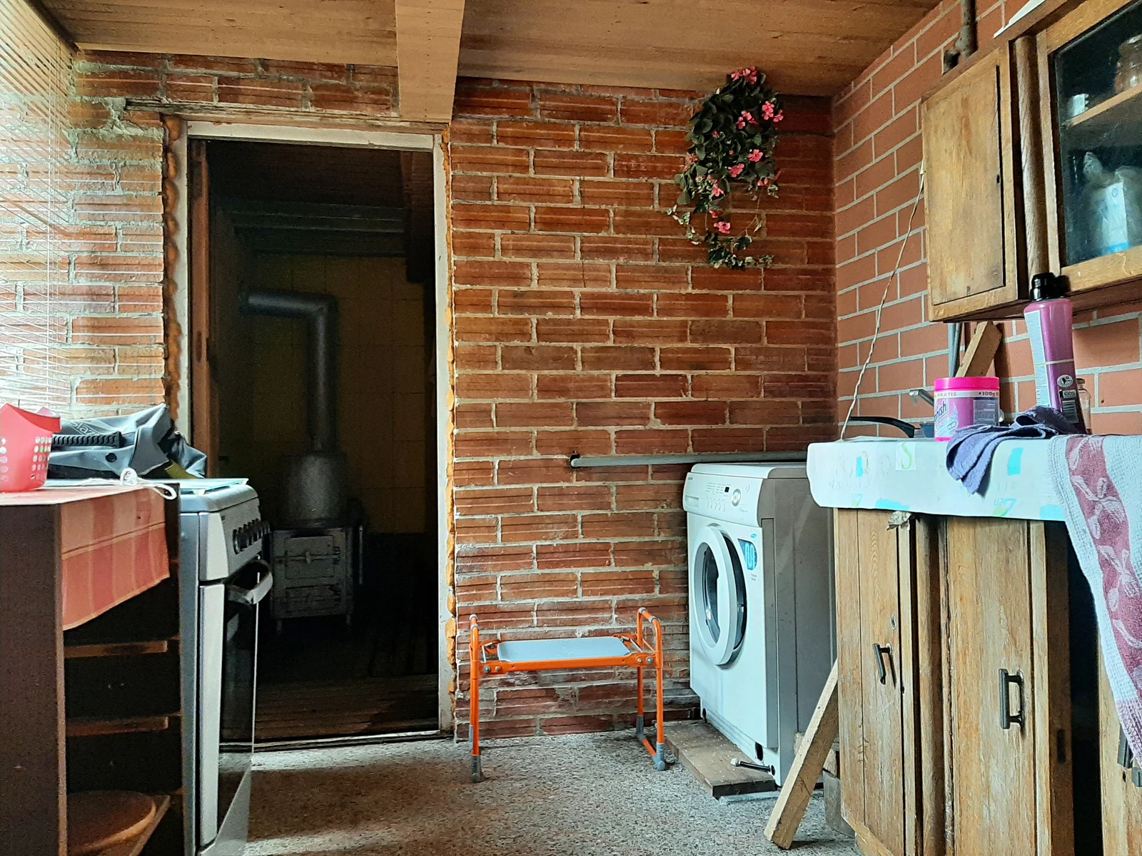 Sodyba Joniškio rajono sav., Pavirčiuvėje, Liepų g. – nuotrauka 4