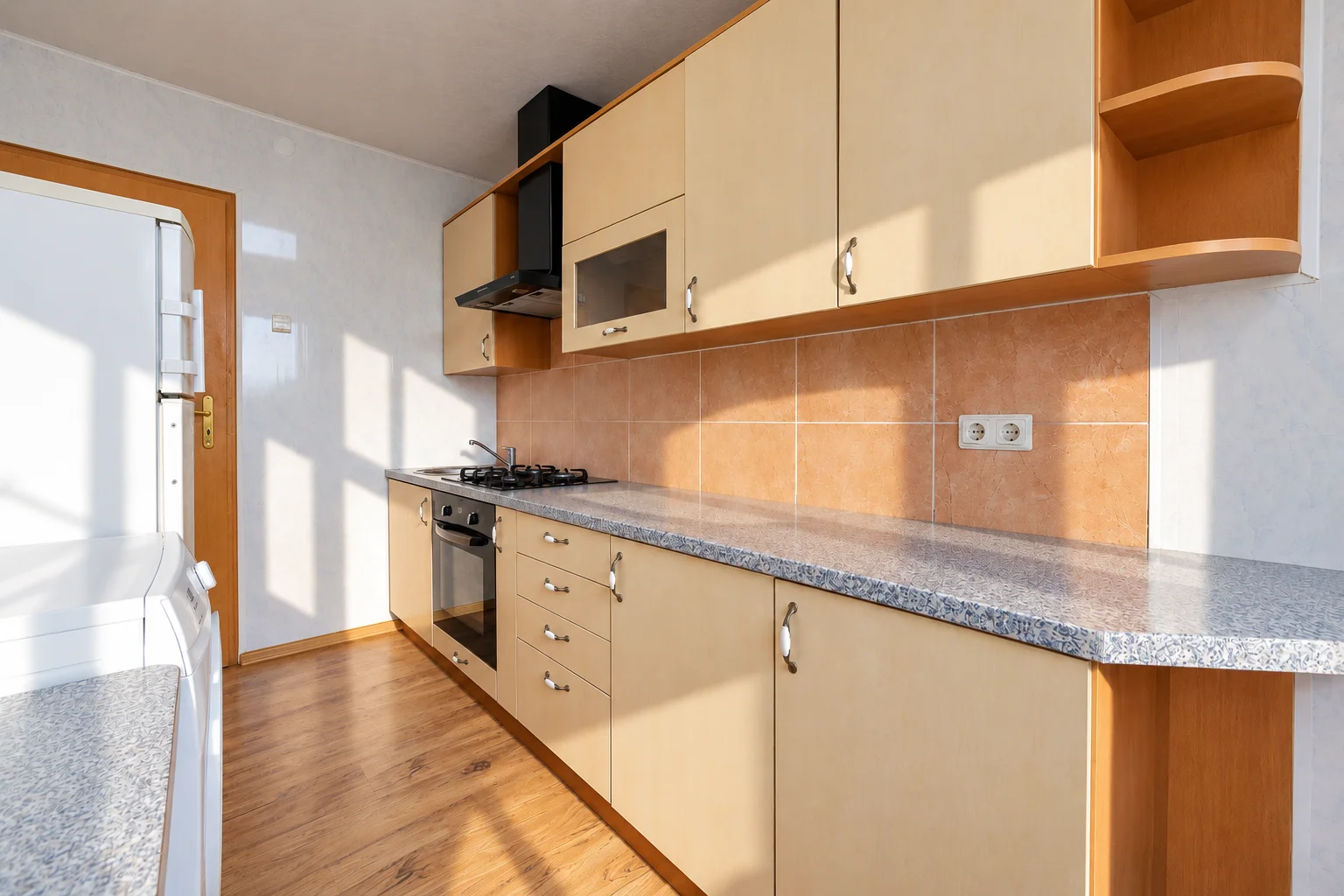Spindulio g., Gubernija, Šiauliai, 1 kamb. – nuotrauka 5