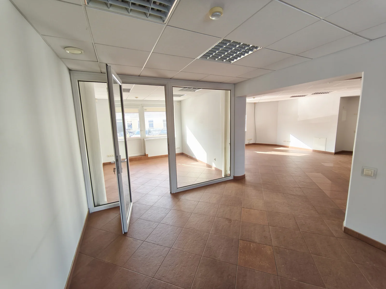 Biurui / Kitos / Prekybos/paslaugų / Turistinė nuoma Klaipėdoje Centre, Puodžių g. – nuotrauka 5