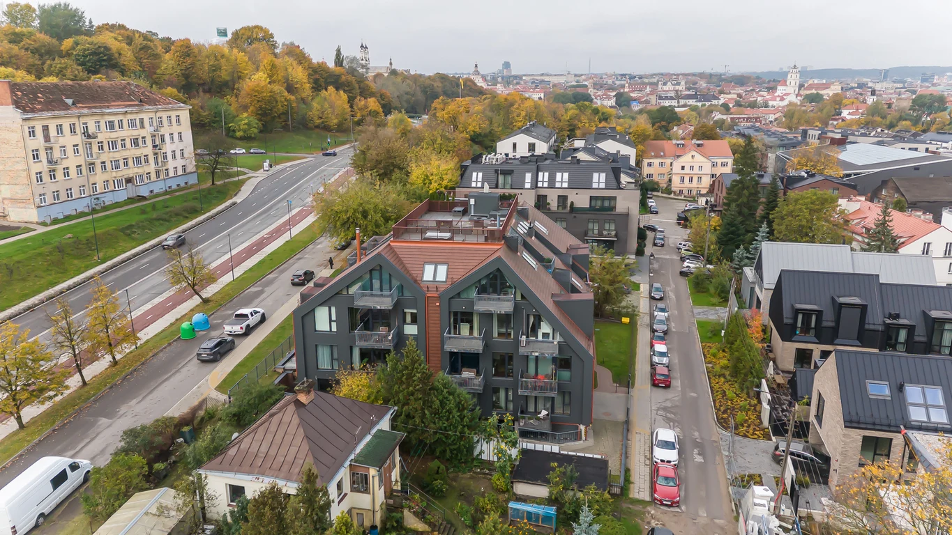 Krivūlės g., Užupis, Vilnius, 2 kamb. – image 3