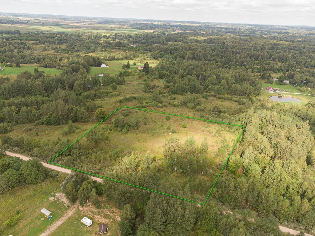 Sklypas Molėtų rajono sav., Čivyliuose – nuotrauka 1